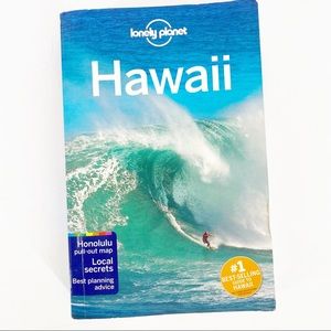 Lonely Planet Hawaii Travel Book with Pull-Out Map of Honolulu